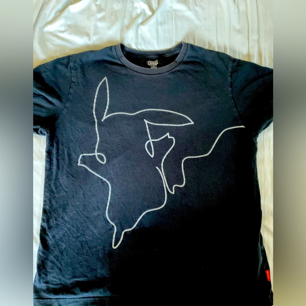 Pokémon Pikachu Graphic Tee